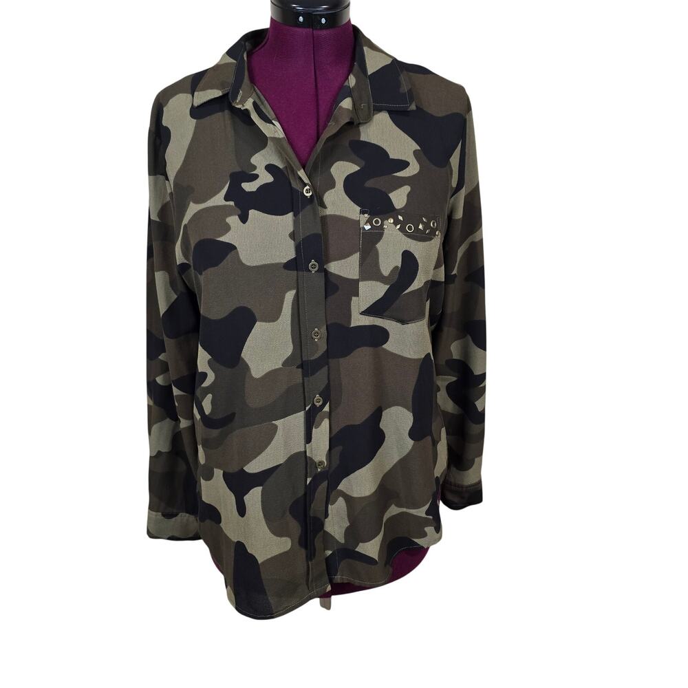 Women's Grifflin Paris Camouflage Lightweight Button Down Blouse | Size Large
